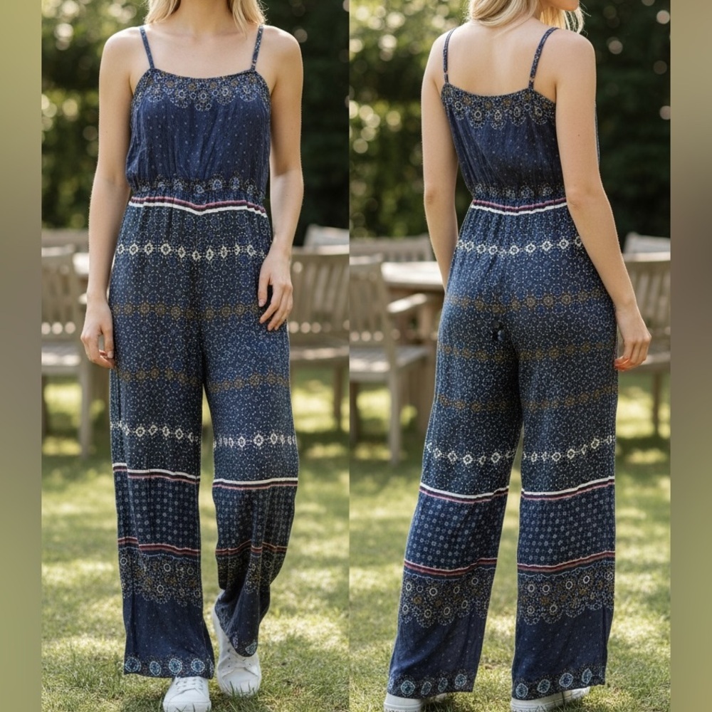 Altard state Women's Blue Patterned Jumpsuit SMALL pit to pit 15in length 51in